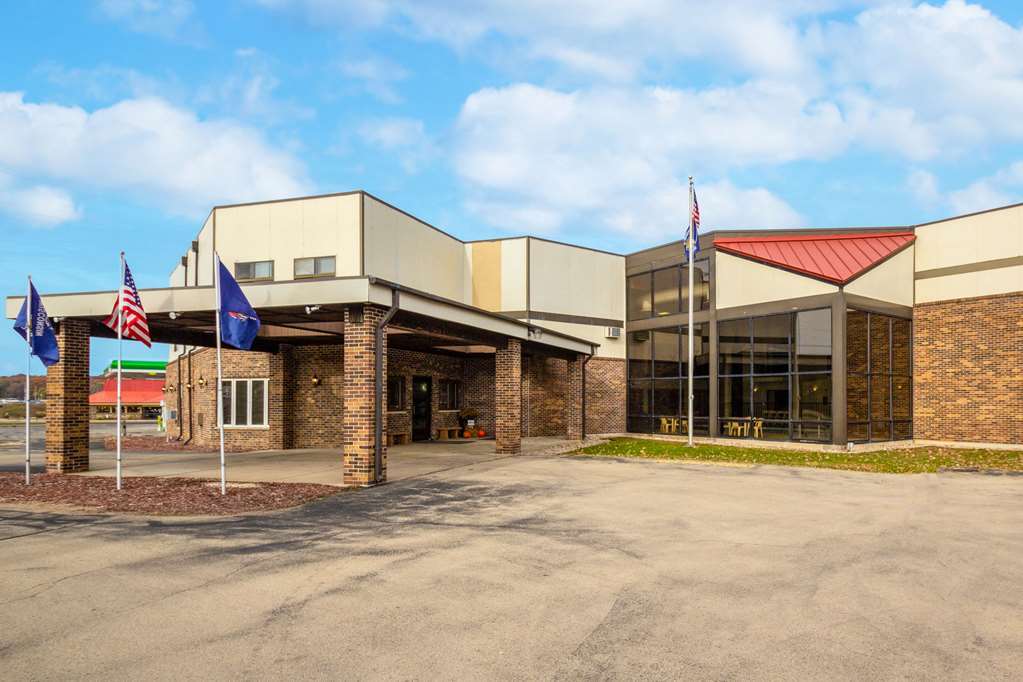 エコノ ロッジ Waupaca エクステリア 写真